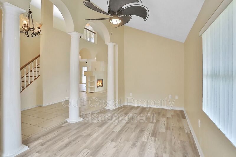 606 N. Point Dr Holmes Beach FL 34217 - Photo 5