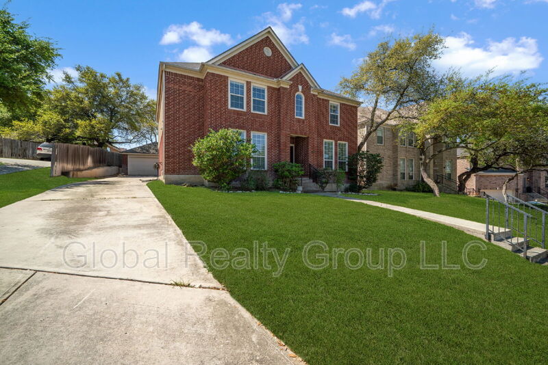 San Antonio House: 510 Wildberry Ct