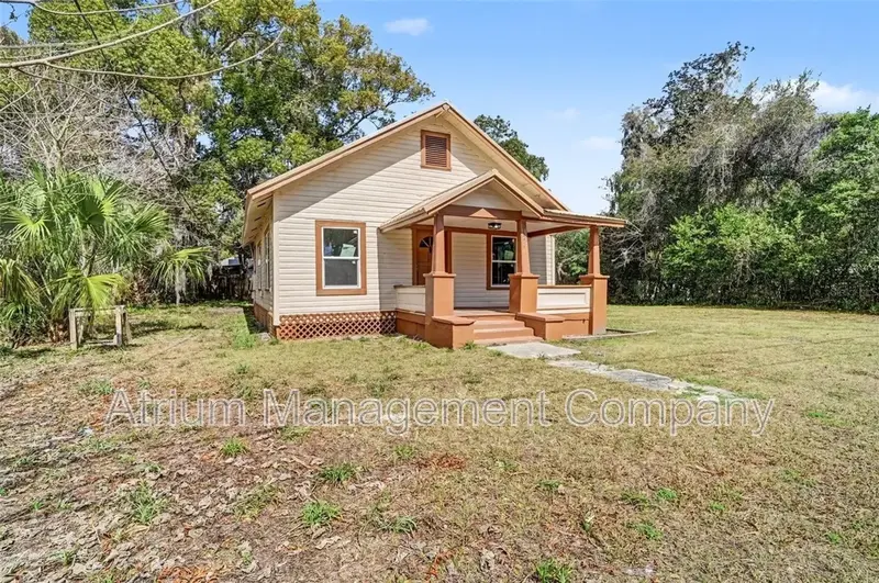 Deland House: 727 Wood St