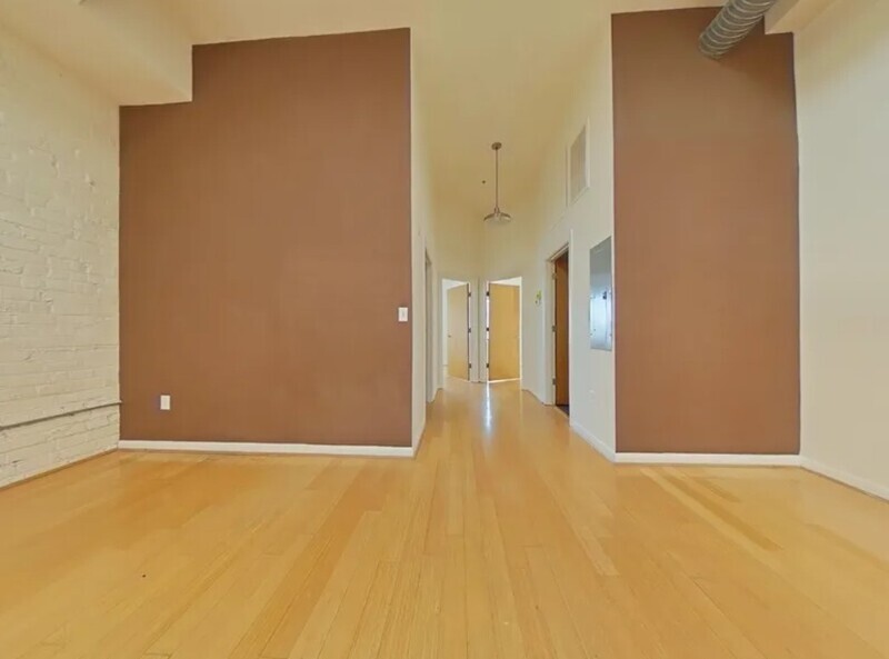 Richmond Condo: 1011 West Marshall Street