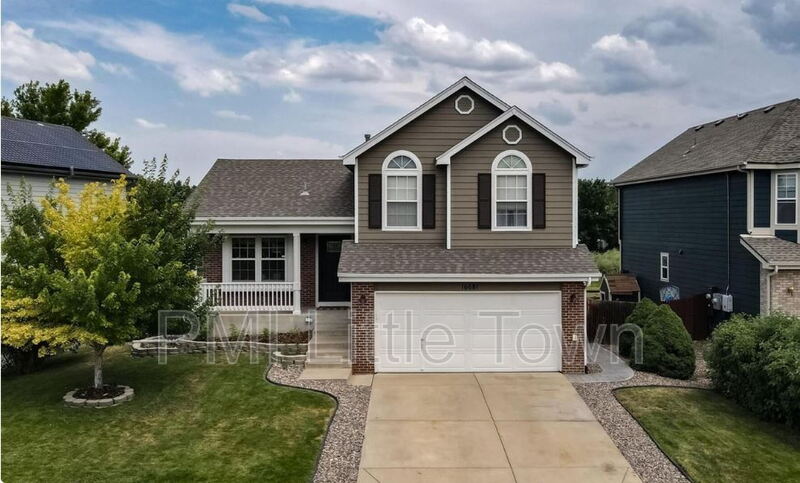 Parker House: 16681 Martingale Dr