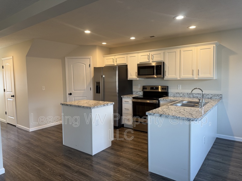 Hurricane Townhome: 46 Christian court