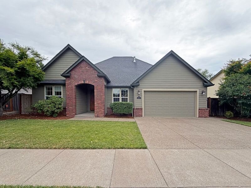 Eugene House: 2523 Borders Dr.