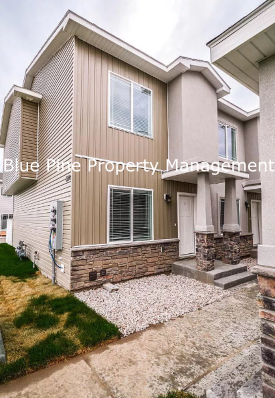 Idaho Falls Townhome: 710 South Saturn Avenue