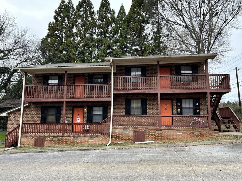 Clemson House: 204 Calhoun Street