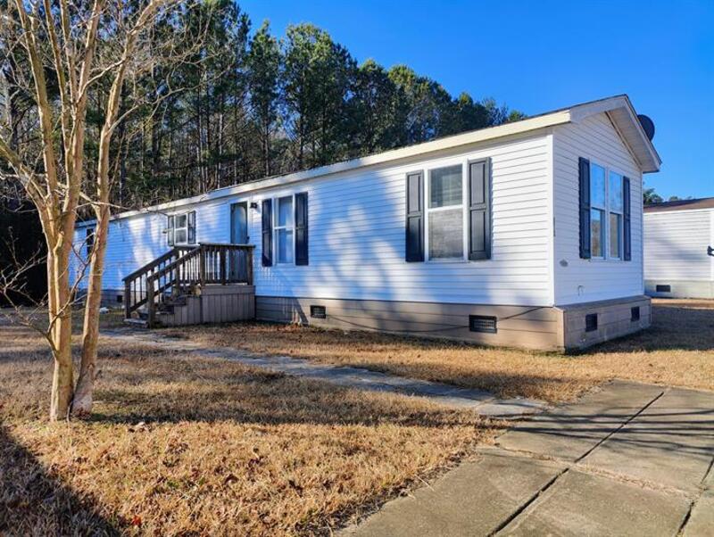 Rocky Mount House: 513 Sunshine Drive