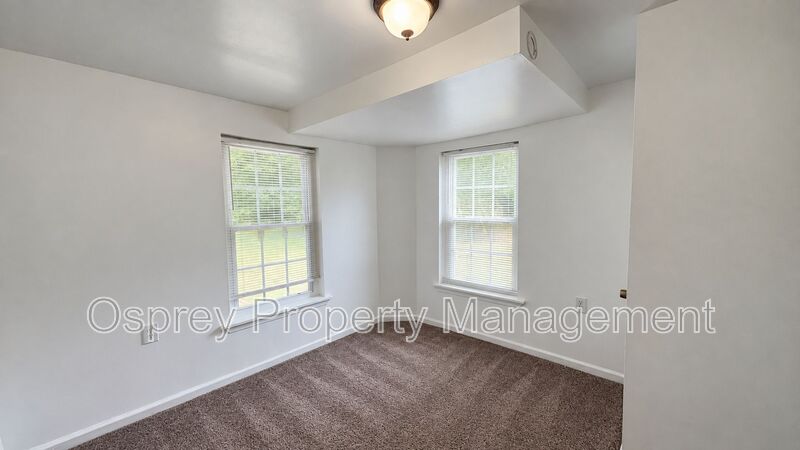 Charming 2-Bedroom, 1-Bath Duplex in the Heart of Virginia Beach! - Photo 13