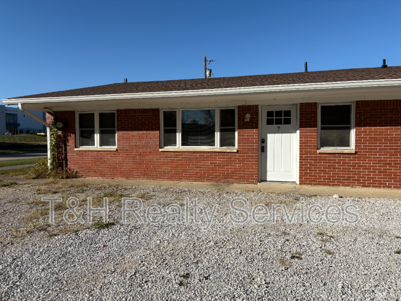 Indianapolis Condo: 2924 S County Road 1050 E