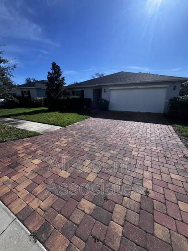 Main image for 12542 Achasta Blvd
