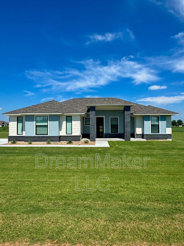 Goldsby House: 5229 Lily Lane