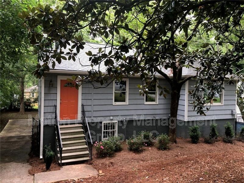 Atlanta House: 2126 Jeringan Drive SE