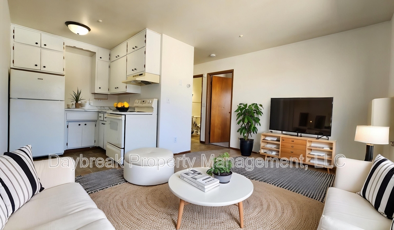 Moorhead Condo: 915 7th Avenue North - 14
