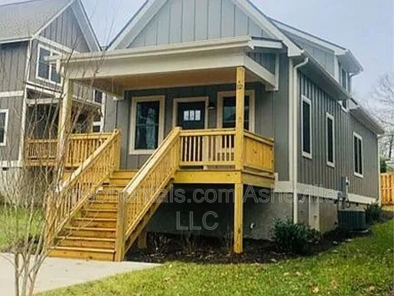 Asheville House: 12 Cedar Street