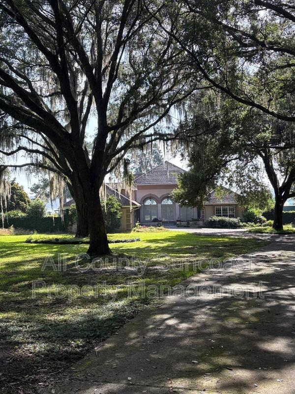 Tallahassee House: 2600 Lucerne Dr