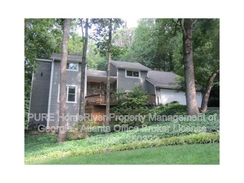Roswell House: 9160 Martin Rd