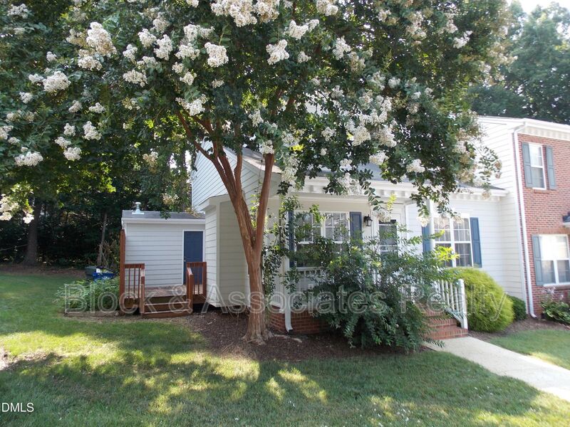Raleigh House: 2701 Sterling Park Drive
