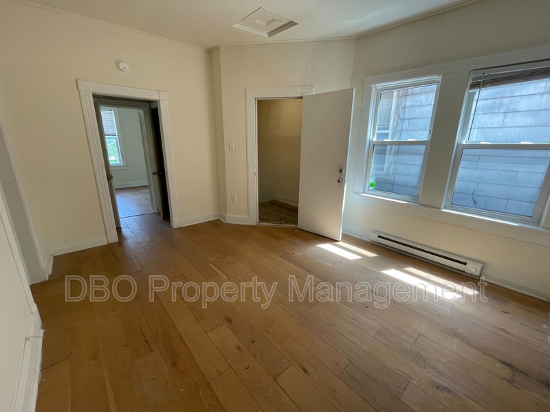 Albany Condo: 262 Morton Avenue - 2