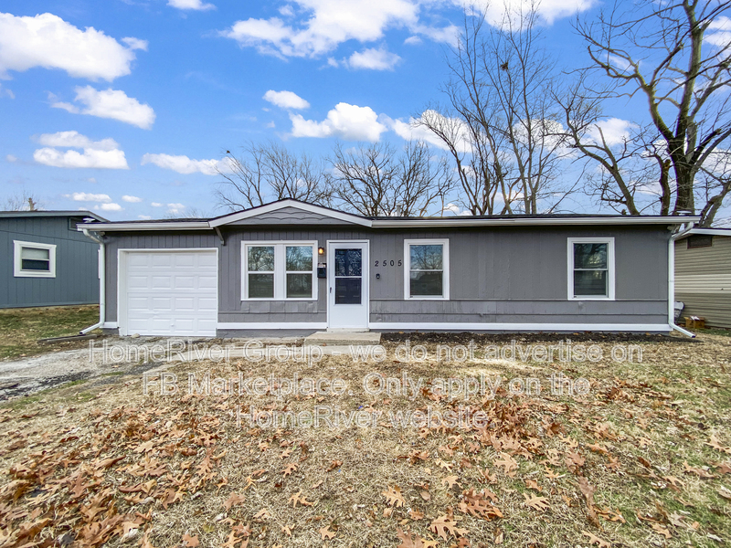 Kansas City House: 2505 S 52nd St