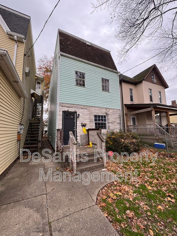 New Kensington Condo: 542 5th Avenue