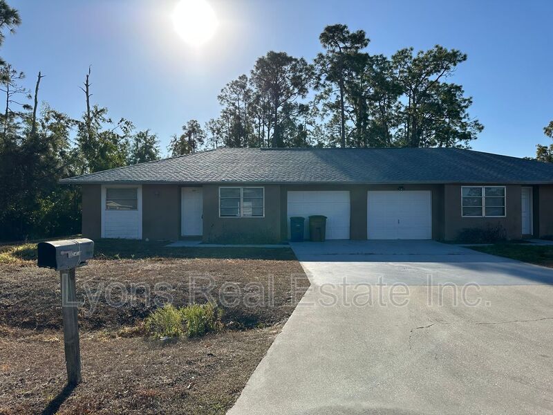 Lehigh Acres Condo: 2429 George Ave S