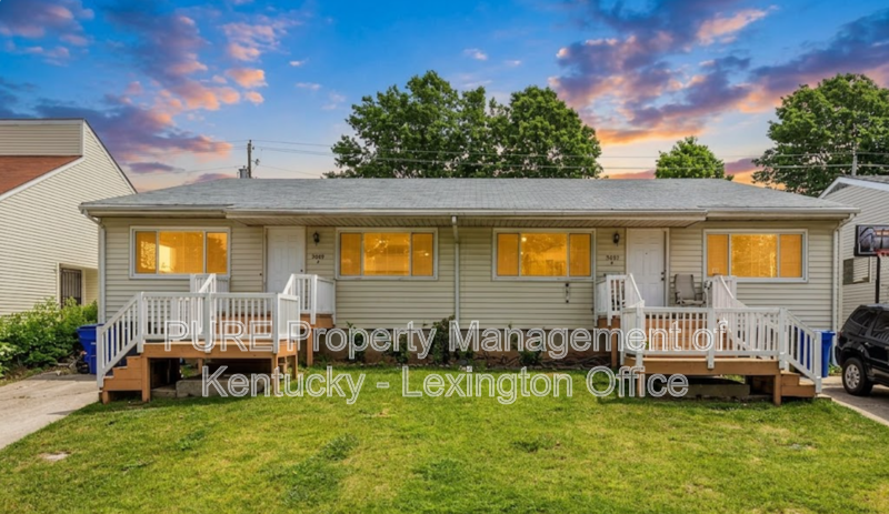 Lexington Condo: 3628 Bold Bidder Dr