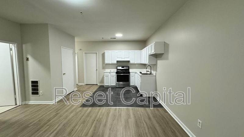 Paterson Condo: 200 Godwin Ave
