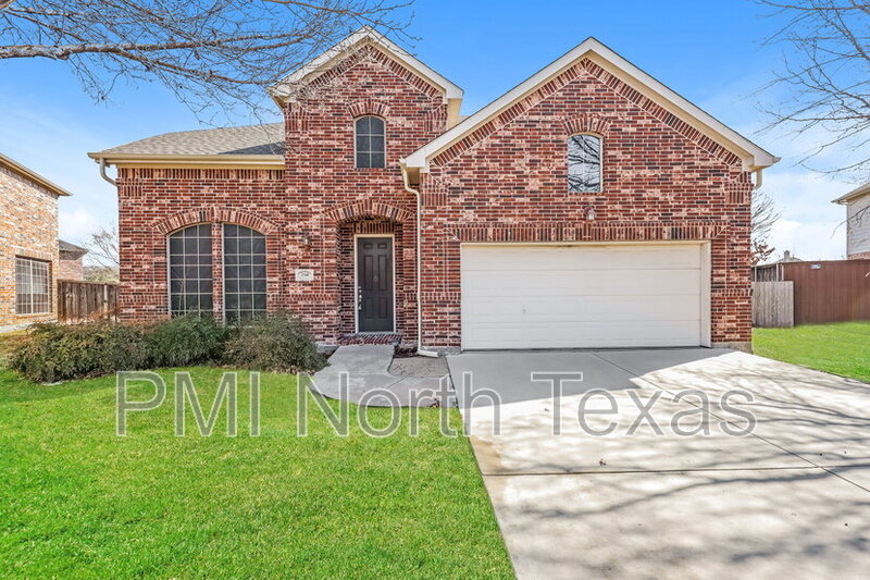 Little Elm House: 2541 Indian Hills Dr