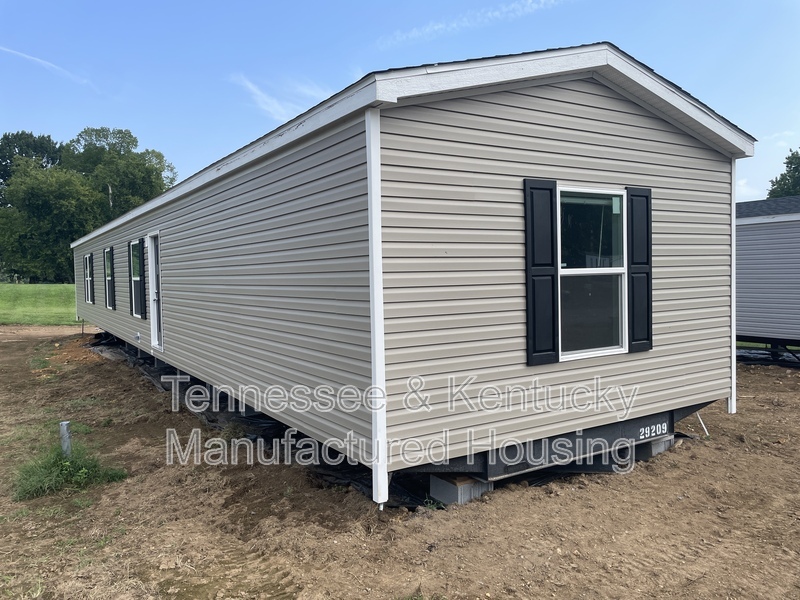 Dixon Springs House: 108 Cumberland Lane
