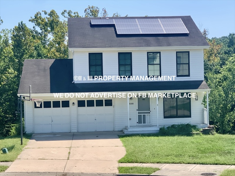 Kansas City House: 6011 North Harden Court