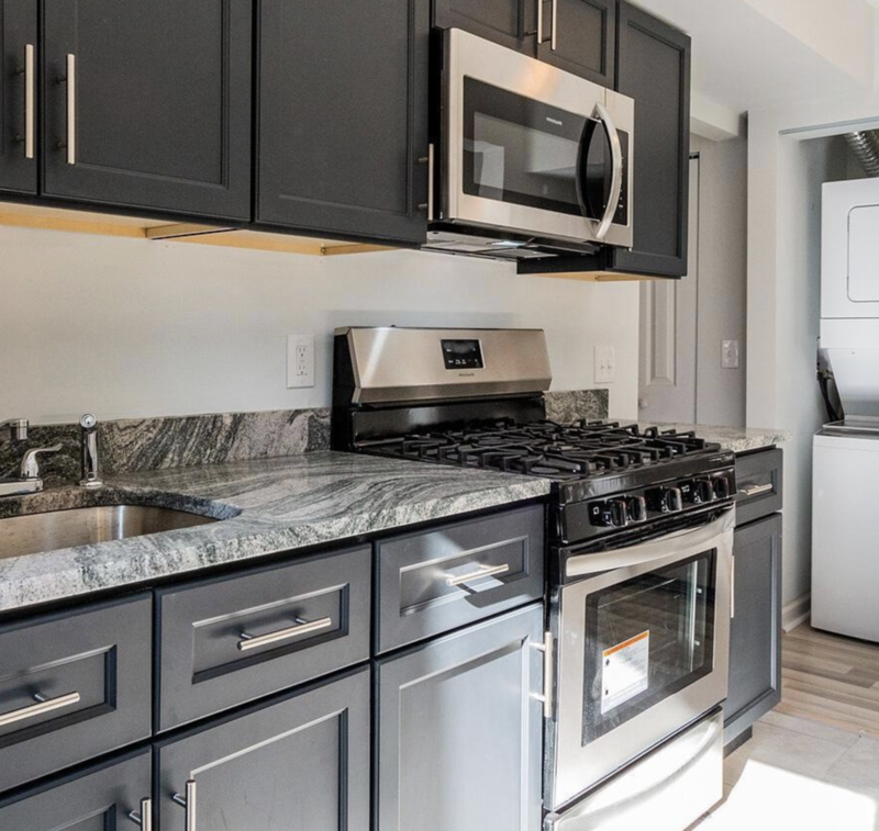 Washington House: 529 16th Street Northeast