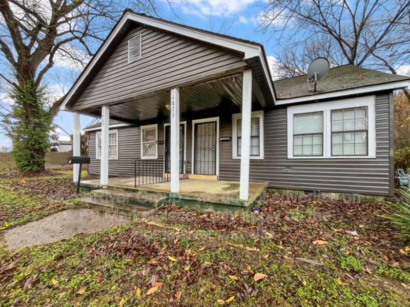 Memphis Condo: 1871 Marjorie St
