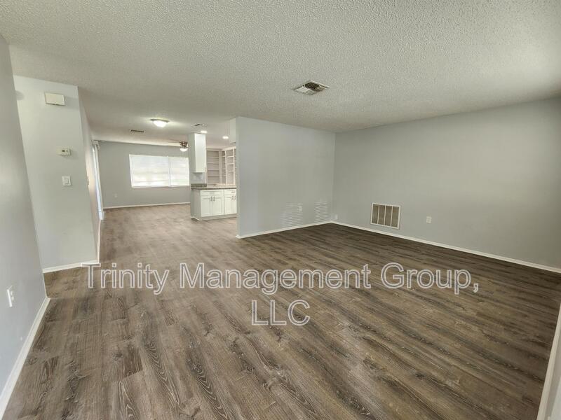 Spring Hill House: 2429 Keeport Drive