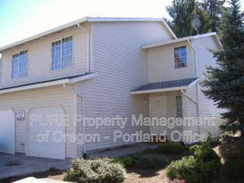 Portland House: 16106 SE Caruthers St.