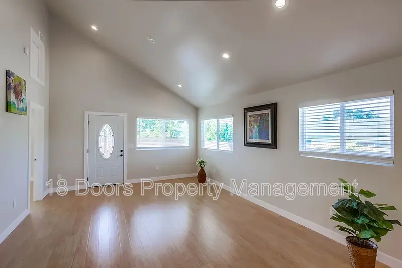 San Diego Condo: 2362 Casement Street - 2362