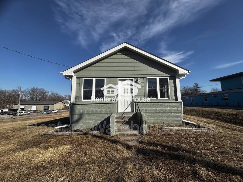 Des Moines House: 2621 SE 14th St