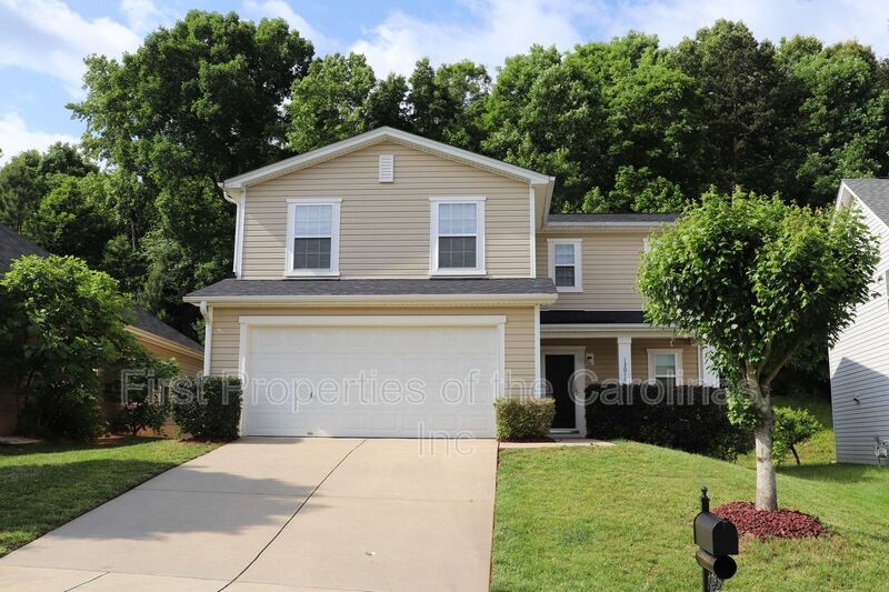 Charlotte House: 13011 Lake Erie