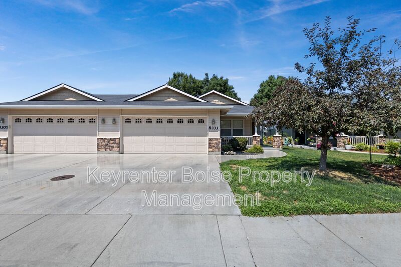 Boise House: 8333 N Duncan Ln