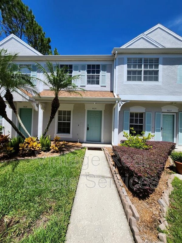 Tampa House: 8620 Hunters Key Cir