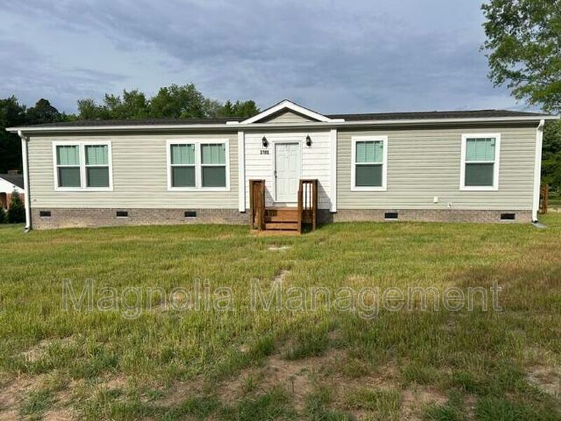 Kittrell House: 3200 Bobbitt Rd.