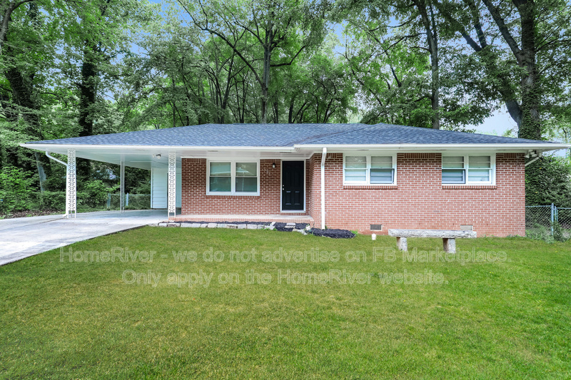 Forest Park House: 506 Shady Ln