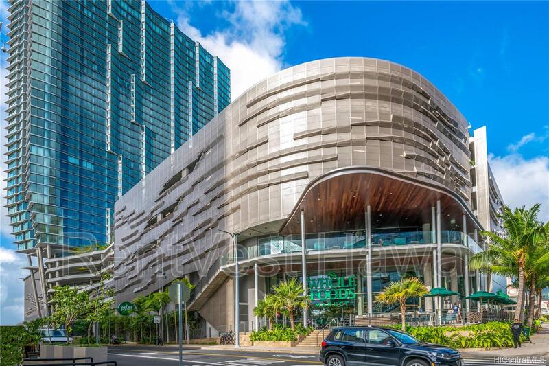 Honolulu Condo: 1001 Queen St