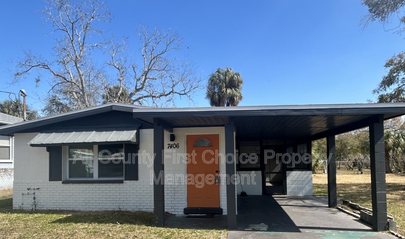 Tampa House: 7406 So Morton St
