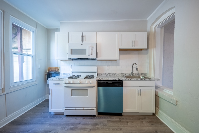 Troy Condo: 1210 5th Avenue - 1
