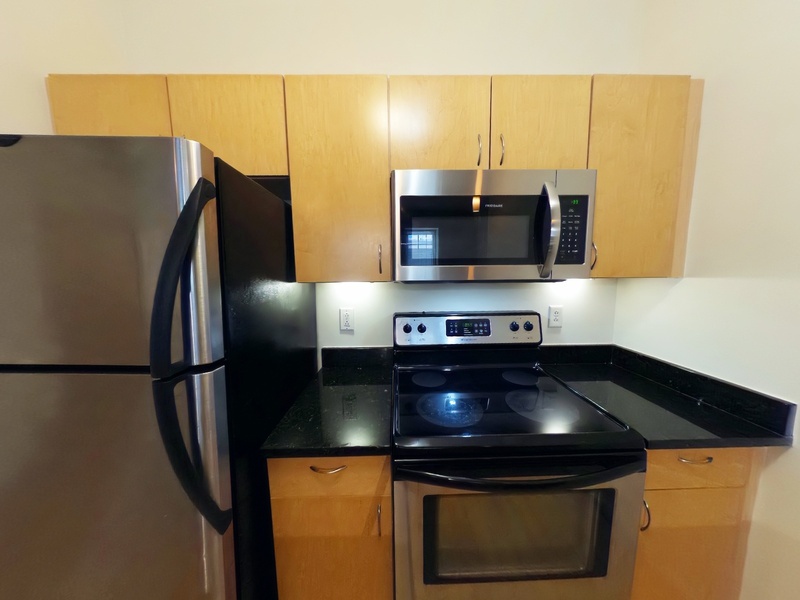 Richmond Condo: 1011 W Marshall St.