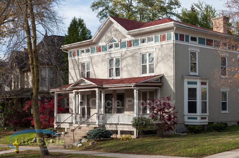 Grand Rapids Condo: 335 Washington St SE