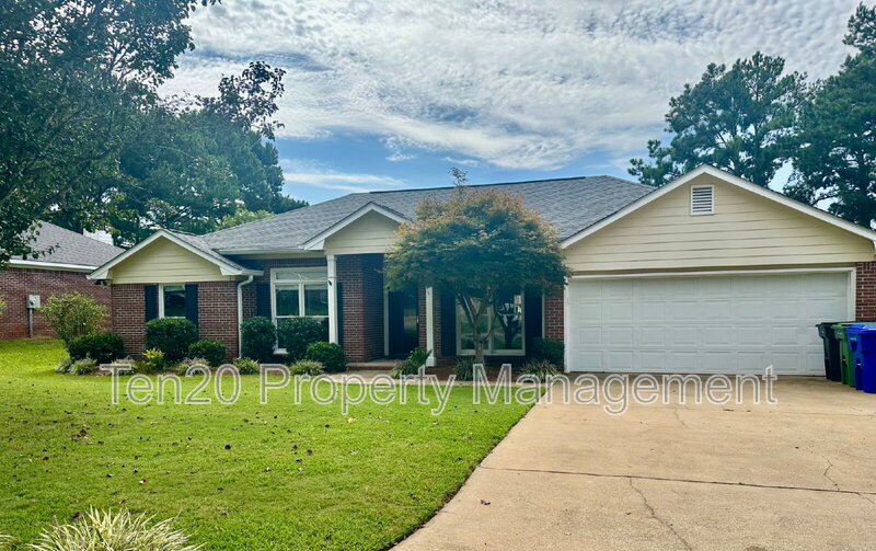 Columbus House: 6016 Creek Stone Court