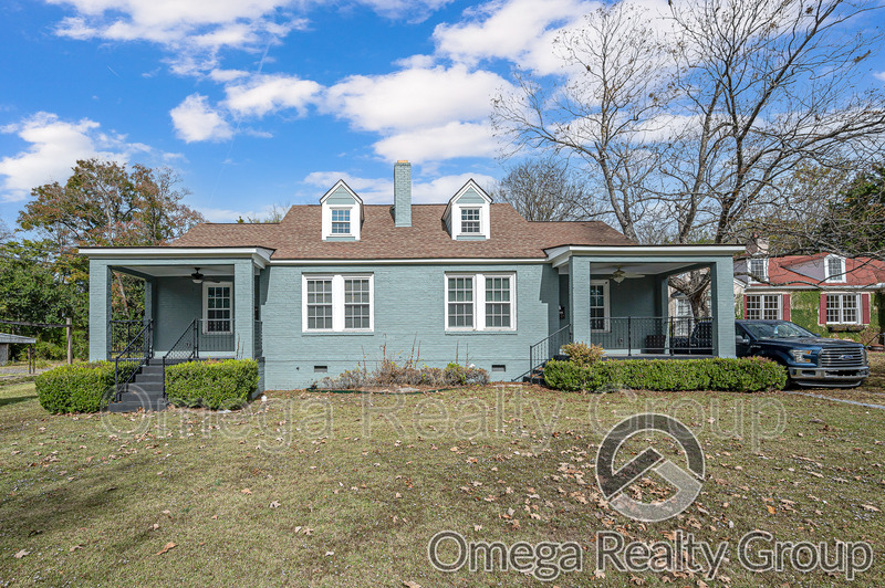 Montgomery Condo: 1347 Felder Ave