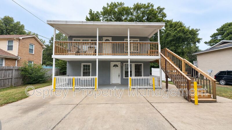 Charming 2-Bedroom, 1-Bath Duplex in the Heart of Virginia Beach! - Photo 1