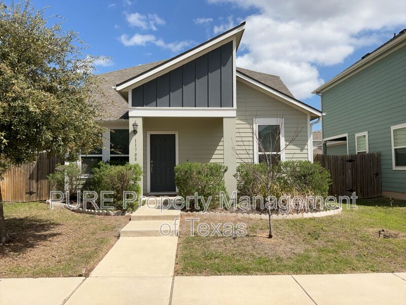 Austin House: 11708 Coyote Call Way
