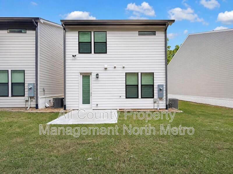Main Rental Photo 14